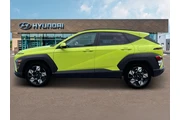 $17976 : Hyundai KONA 2024 SEL 4dr Cr thumbnail