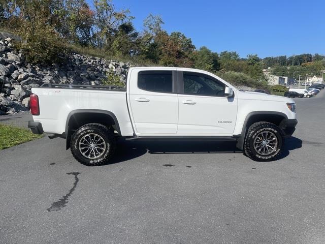 $30279 : PRE-OWNED 2019 CHEVROLET COLO image 8