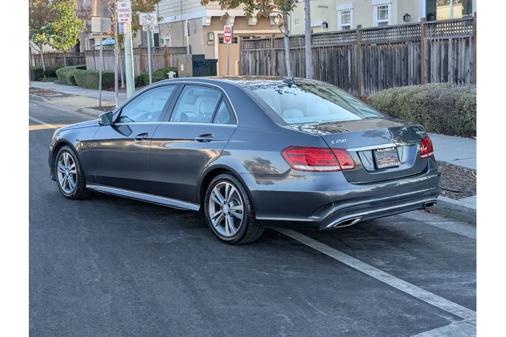 $12988 : 2014 E 250 BlueTEC Sport Sedan image 7