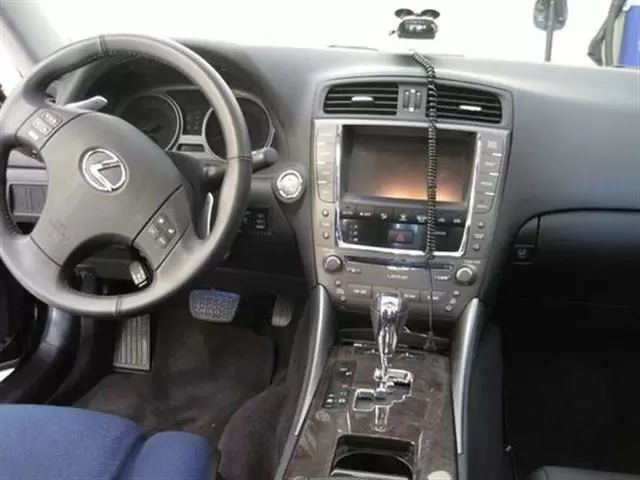 $6000 : 2009 Lexus IS250 Sedan 4D image 4