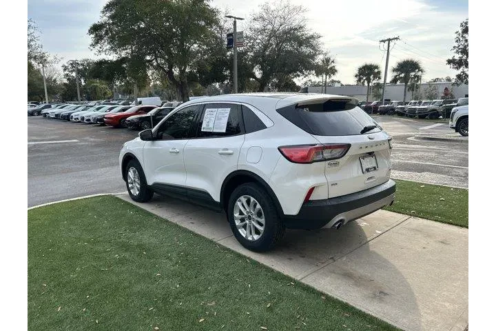 $18891 : Ford Escape Hybrid 2021 SE 4 image 5