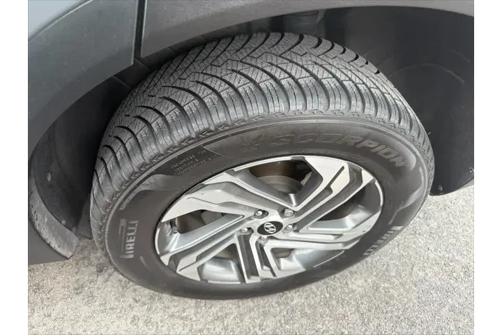 $22933 : Hyundai SANTA FE 2023 AWD SE image 1