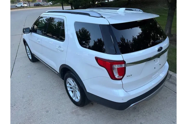 $9995 : 2016 Explorer XLT image 10