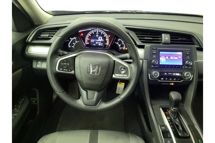 $16998 : Honda Civic 2017 LX 4dr Seda image 10