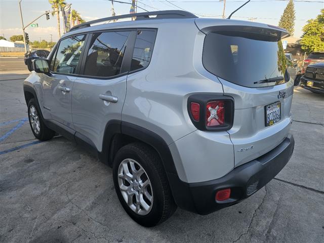 $12995 : 2015 Renegade Latitude 4WD image 6