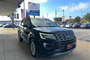 $16499 : 2016 Explorer XLT thumbnail