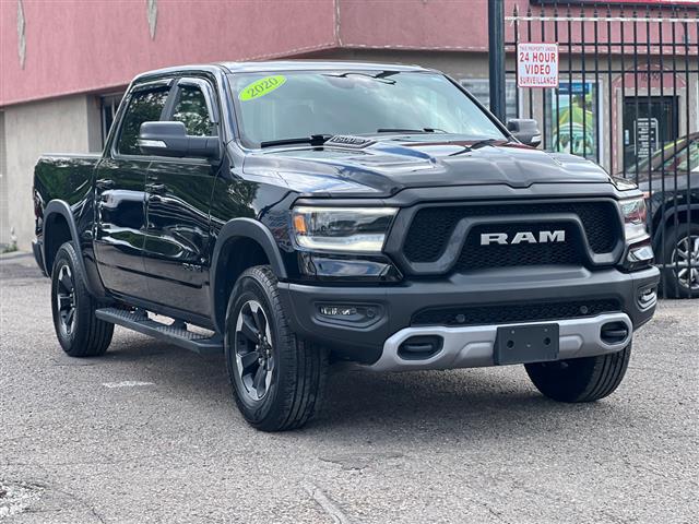 $33999 : 2020 RAM 1500 image 4