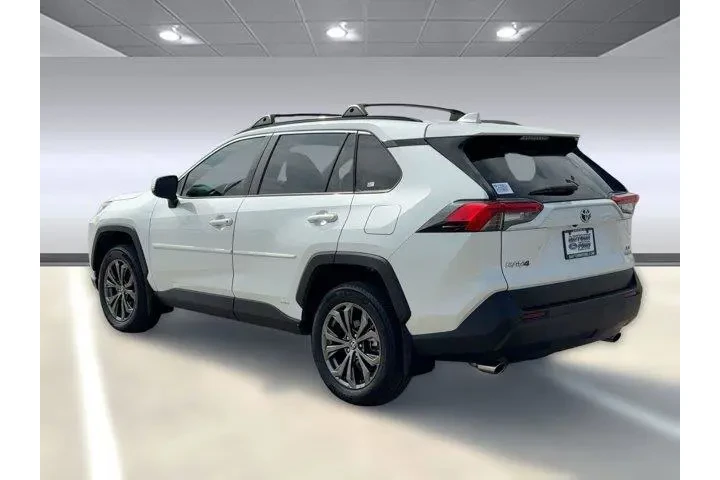 $32998 : Toyota RAV4 Hybrid 2023 AWD image 3