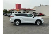 $31088 : Toyota Highlander 2023 L 4dr thumbnail