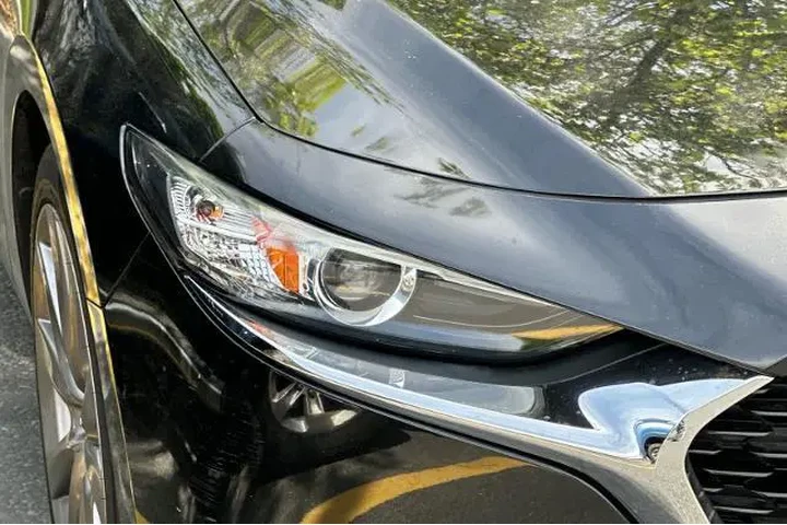 $18995 : Mazda Mazda3 Sedan 2019 Pref image 8