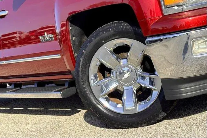 $21977 : Chevrolet Silverado 1500 201 image 2