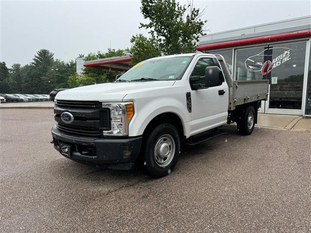 $20998 : 2017 F-250 XL image 1