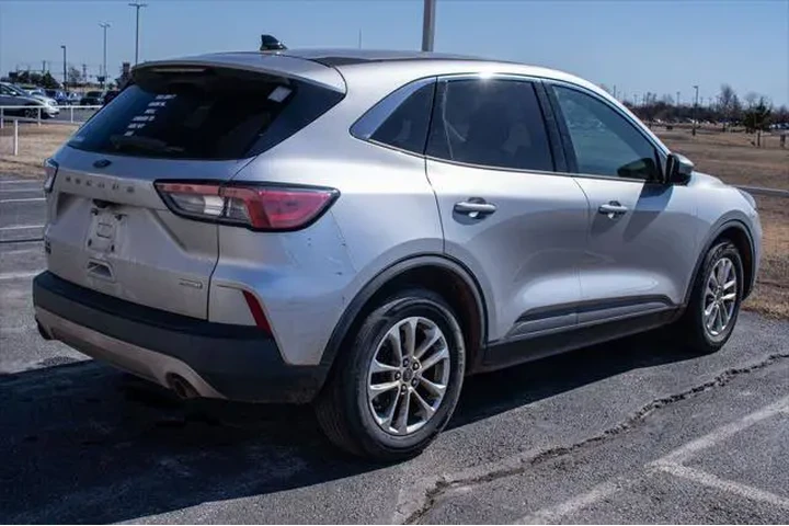 $12500 : Ford Escape 2020 SE 4dr SUV image 4