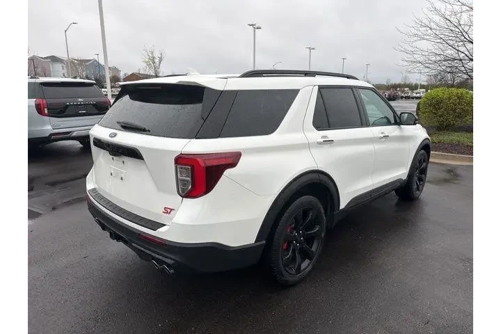 $39000 : Ford Explorer 2023 AWD ST 4d image 7