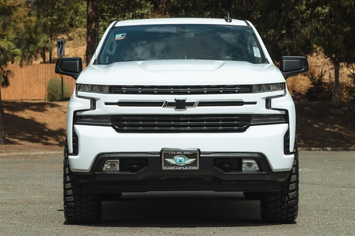 2019 Silverado 1500 RST image 5