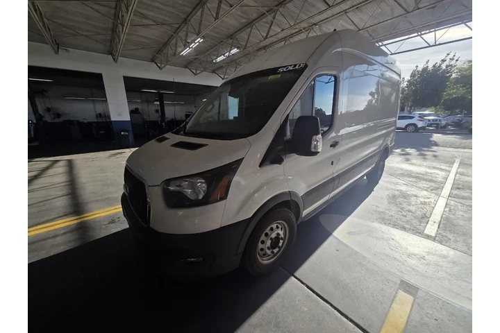 $36950 : Ford Transit 2022 AWD 350 3d image 1