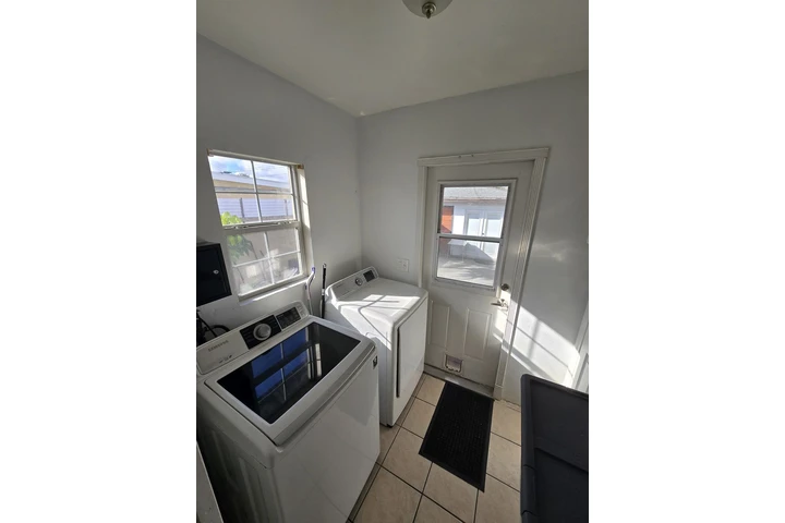 $855 : Rento Cuarto en Azusa image 3