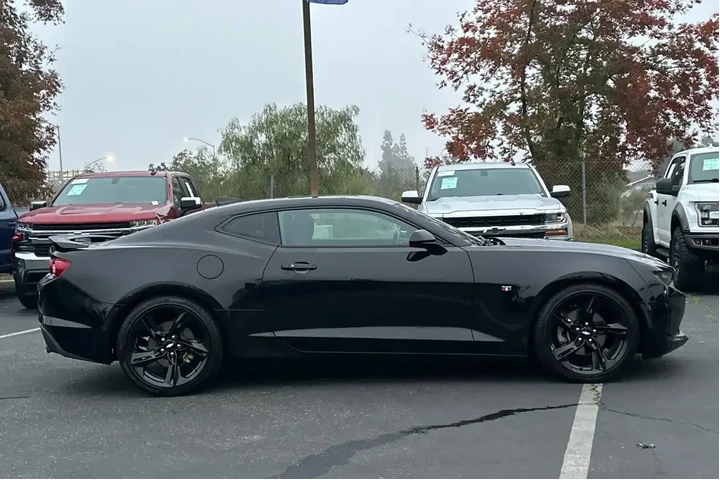 $21500 : Chevrolet Camaro 2019 LT 2dr image 8