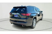 $29998 : Chevrolet Traverse 2023 LT C thumbnail