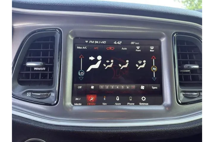 $18999 : Dodge Challenger 2022 SXT 2d image 7