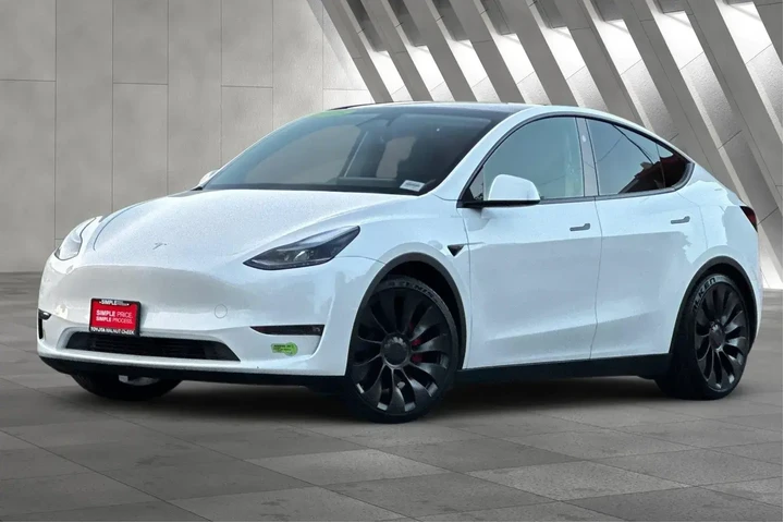 $31900 : Tesla Model Y 2023 AWD Perfo image 2