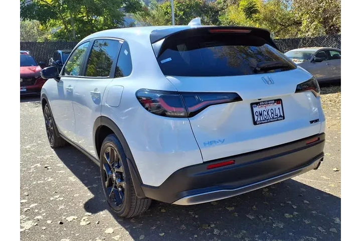 $25595 : Honda HR-V 2024 AWD Sport 4d image 7
