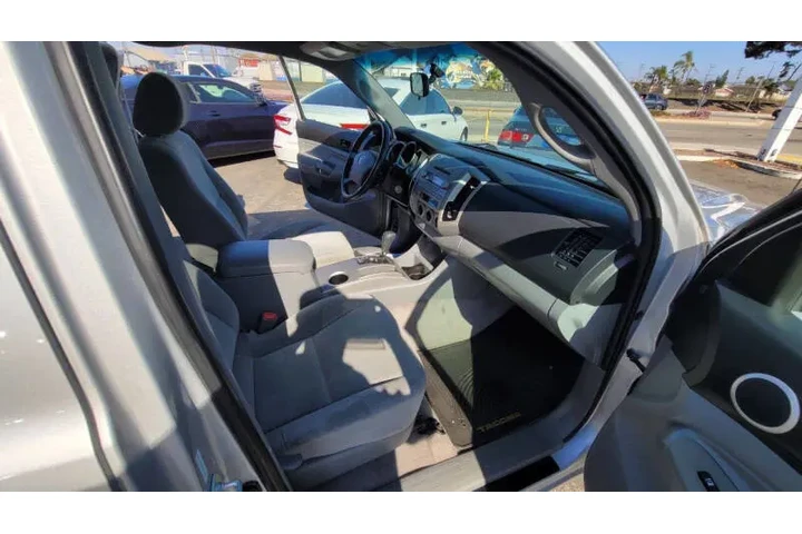 $12995 : 2008 Tacoma image 10