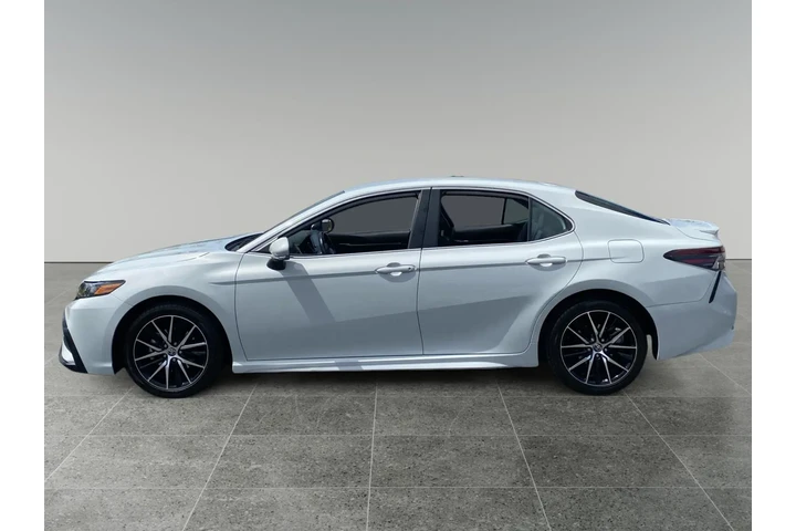 $27153 : Toyota Camry 2023 image 3