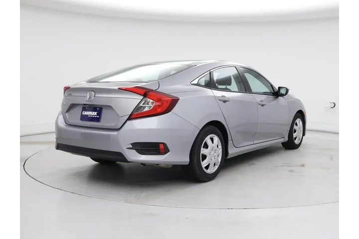$17998 : Honda Civic 2017 LX 4dr Seda image 8