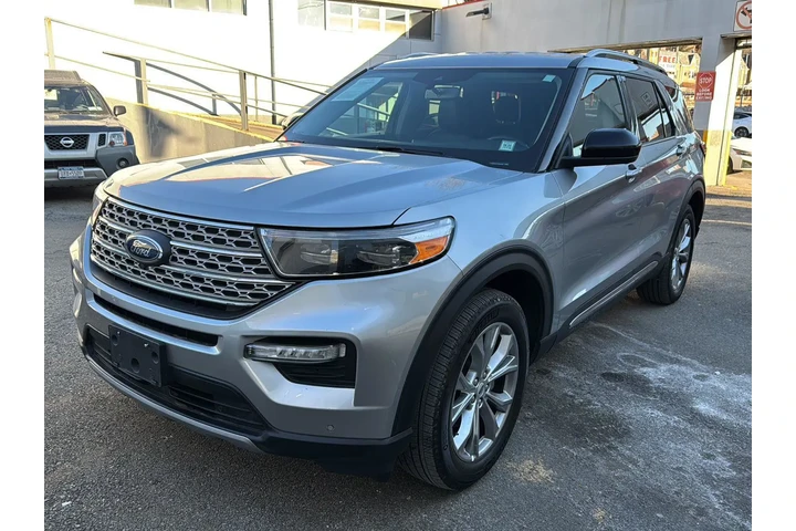 $28490 : Ford Explorer 2023 AWD Limit image 3