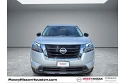 $24095 : Nissan Pathfinder 2023 S 4dr thumbnail