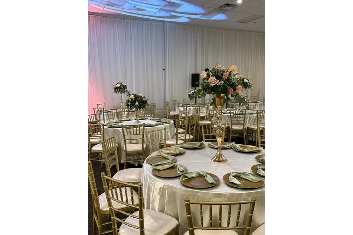 Salon de fiestas en Gardena image 5