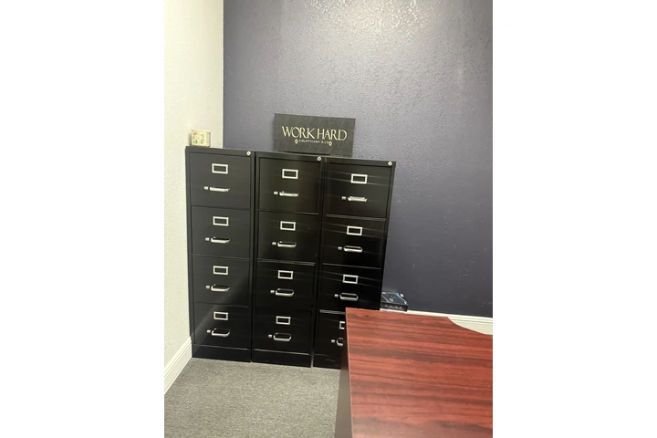 $100 : VENTA DE OFFICINA image 2