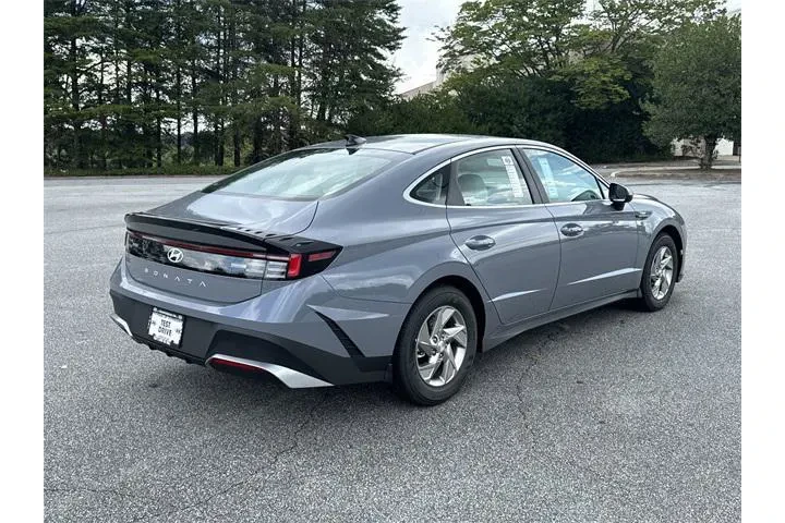 $24020 : Hyundai SONATA 2025 SE 4dr S image 7