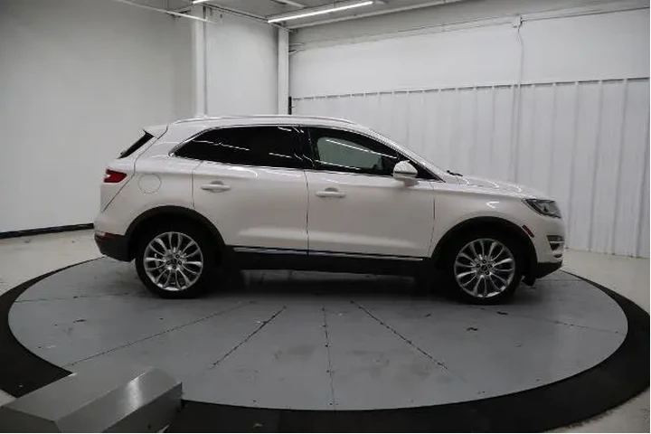 $10888 : Lincoln MKC 2017 Reserve 4dr image 2