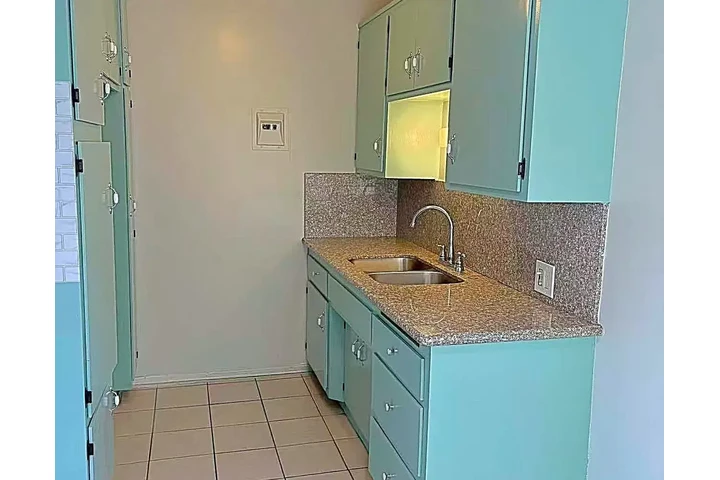 $1645 : 2bed 1 bath apartment image 1