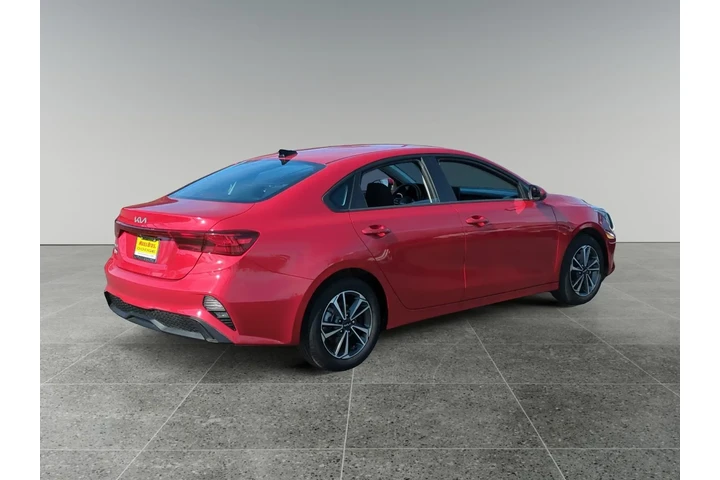 $17500 : Kia Forte 2024 image 5