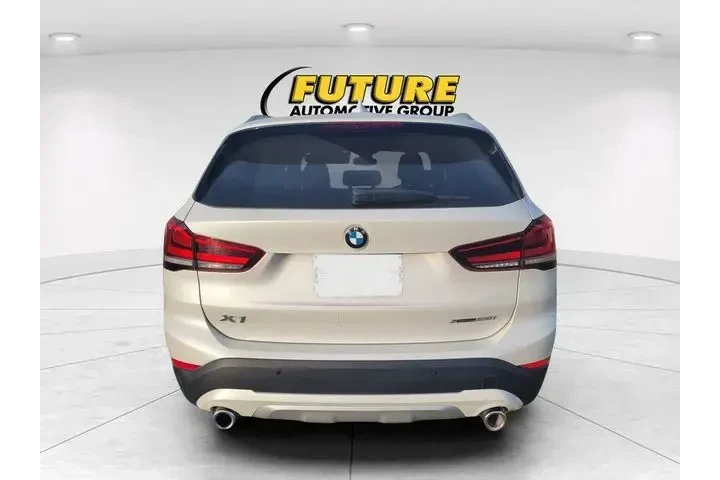 $26997 : BMW X1 2022 AWD xDrive28i 4d image 4