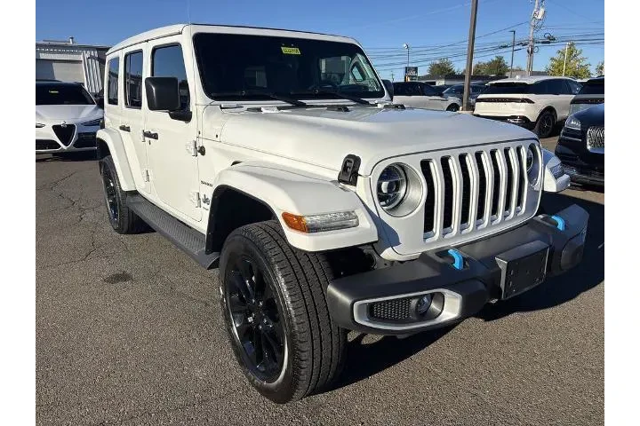 $32890 : Jeep Wrangler 2023 4x4 Sahar image 8
