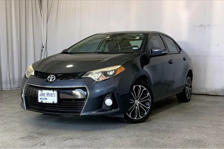 $12512 : Toyota Corolla 2016 S 4dr Se image 2