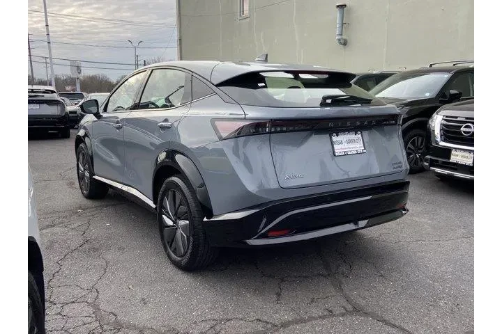 $18987 : Nissan Ariya 2024 AWD Engage image 6