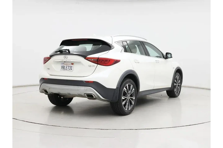 $14599 : INFINITI QX30 2018 AWD Luxe image 8