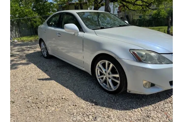 $8995 : 2007 IS 250 image 3