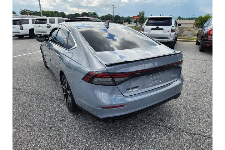 $31555 : Honda Accord Hybrid 2023 Tou image 6