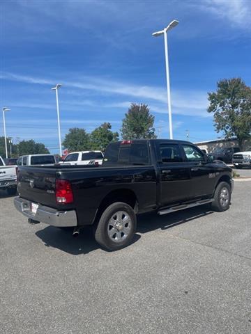 $25995 : PRE-OWNED 2015 RAM 2500 BIG H image 3