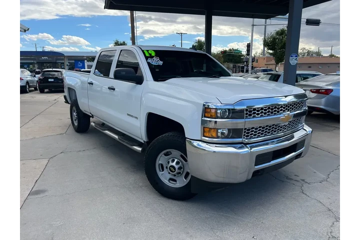 2019 Silverado 2500HD Work Tr image 3