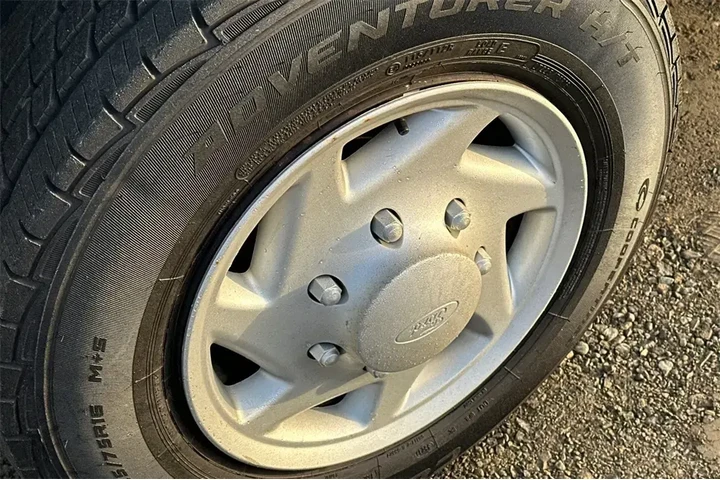 $27488 : Ford E-Series 2013 E-350 SD image 8