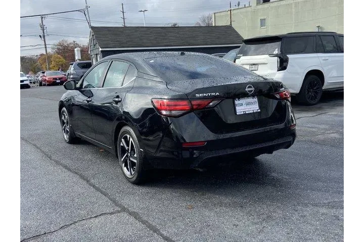 $16088 : Nissan Sentra 2025 SV 4dr Se image 6