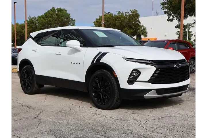 $24995 : Chevrolet Blazer 2025 LT 4dr image 2