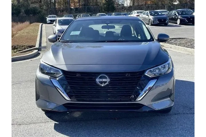 $19999 : Nissan Sentra 2025 SV 4dr Se image 2
